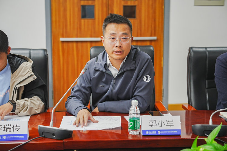 郭经理讲话.jpg